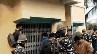 ED टीम फरार TMC नेता शेख शाहजहां के घर पहुंची:100 से ज्यादा सुरक्षाबल मौजूद 75 image 2024 01 24 100420262